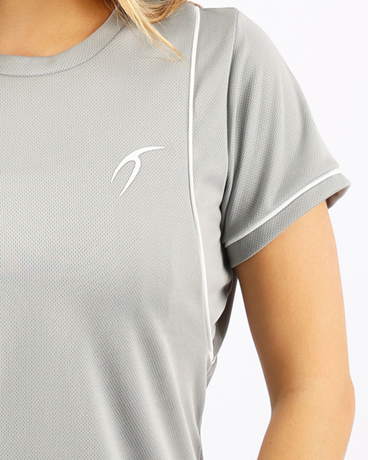 Ultra-Soft Cropped Gray T-Shirt-Atum -73544261
