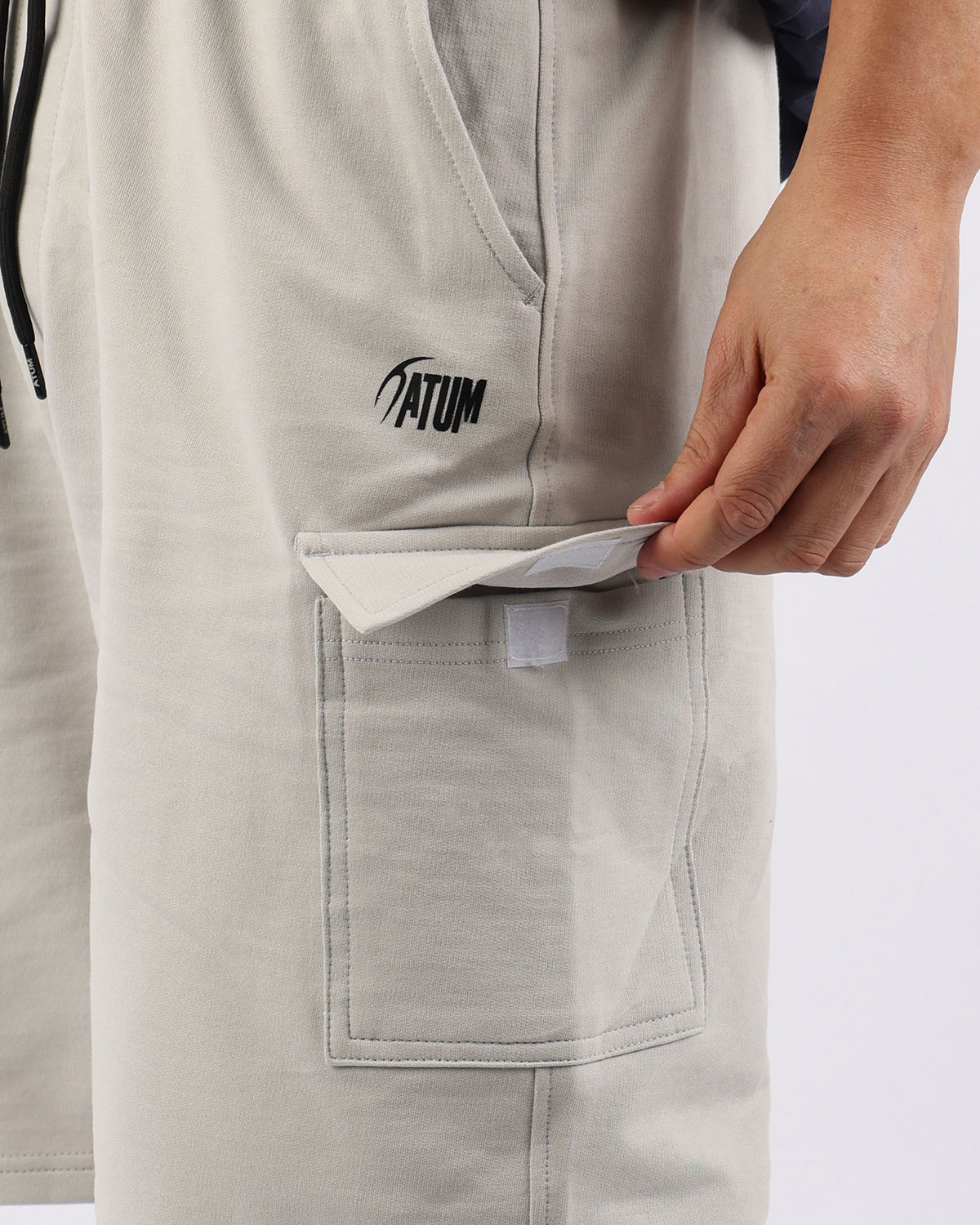 Essential Cargo Men's Gray Shorts-Atum -49311684