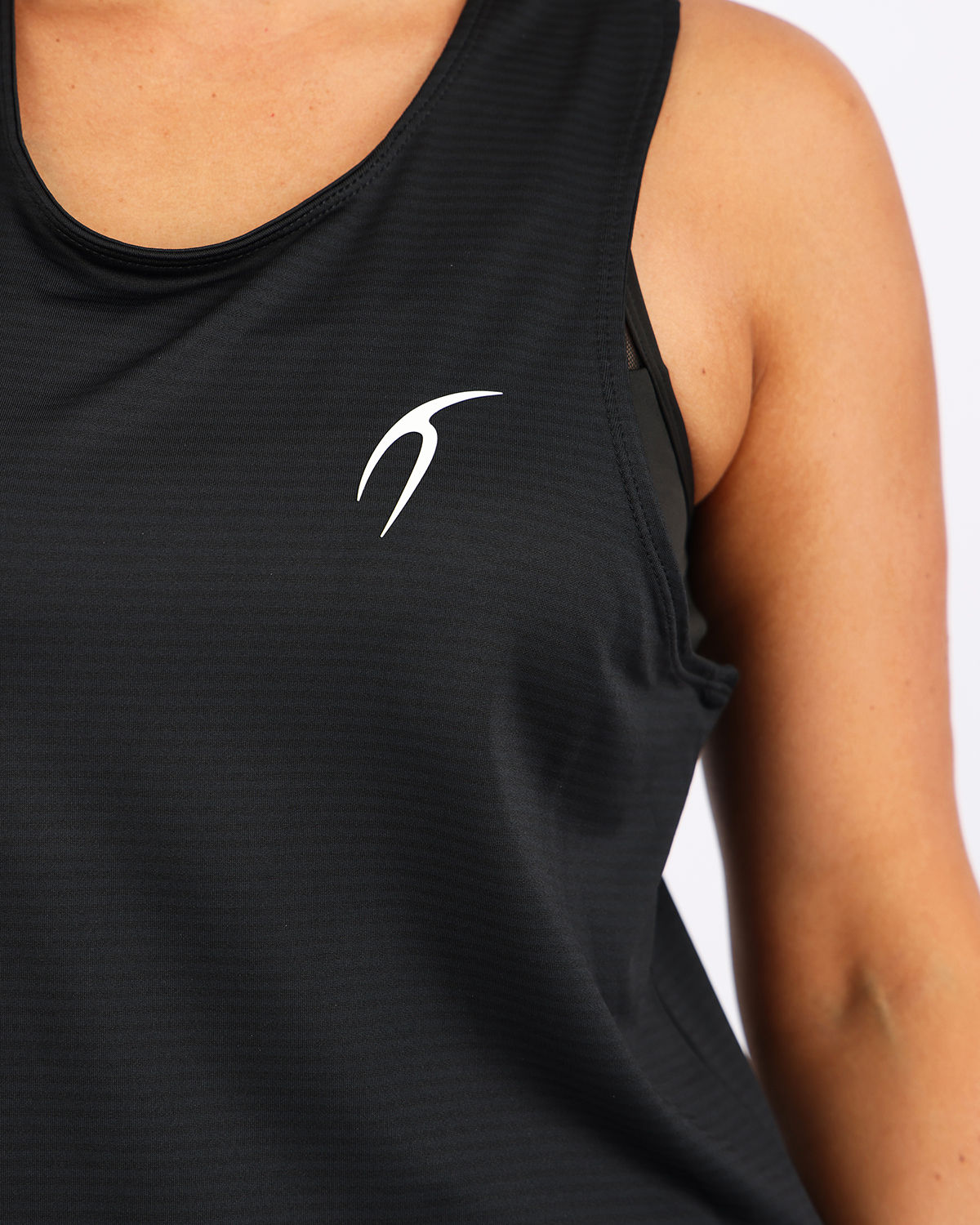 Vivid Motion Black Tank Top-Atum -49187547