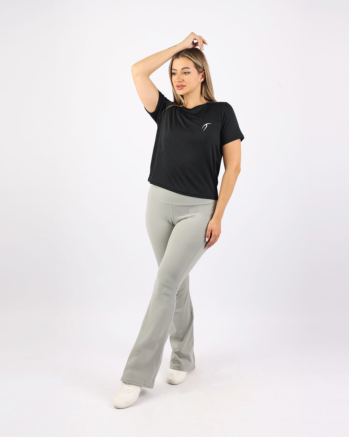 Freedom Short-Sleeves Black Training Top-Atum -95299714