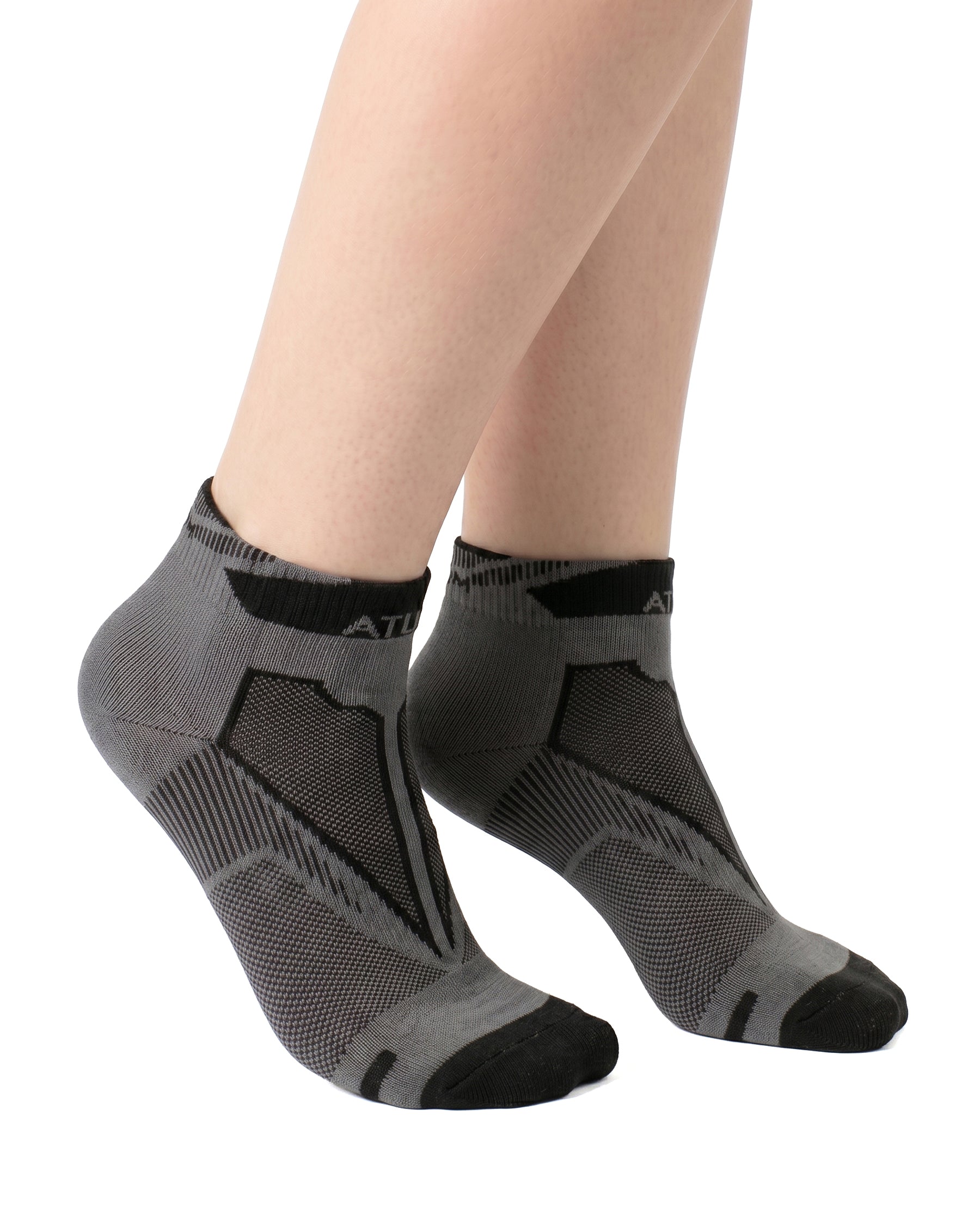 Adults Unisex Low-Cut Gray Training Socks