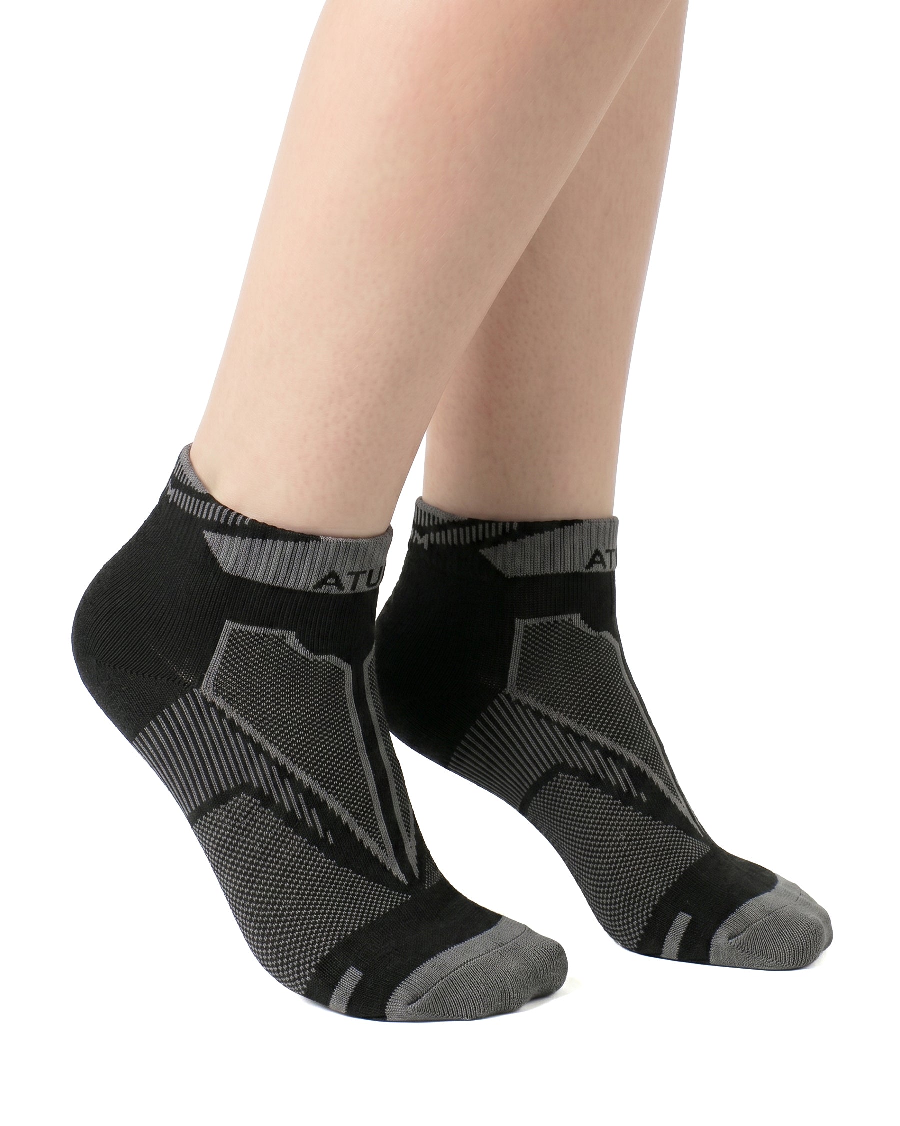 Adults Unisex Low-Cut Black Training Socks