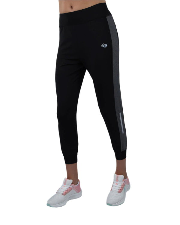 Stride Contrast Panel Black Pants-Atum -32746985