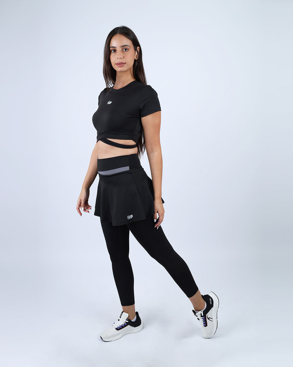 Twisted Short Sleeves Black Crop Top-Atum -45893849