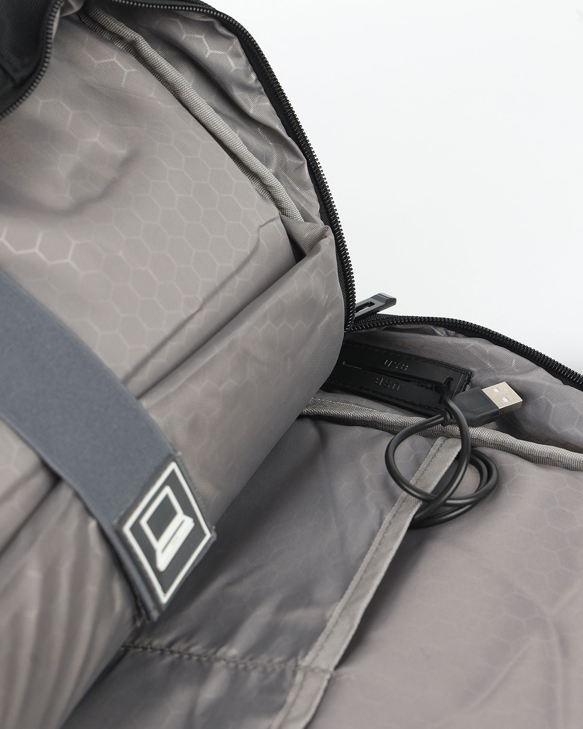 Eclipse Travel Backpack-Atum -33292058