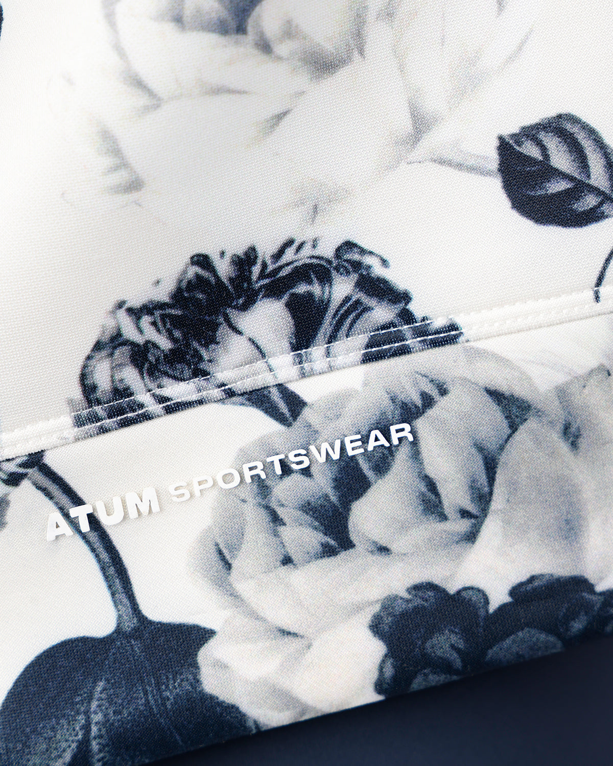 Modern Flora Navy Top-Atum -8151438