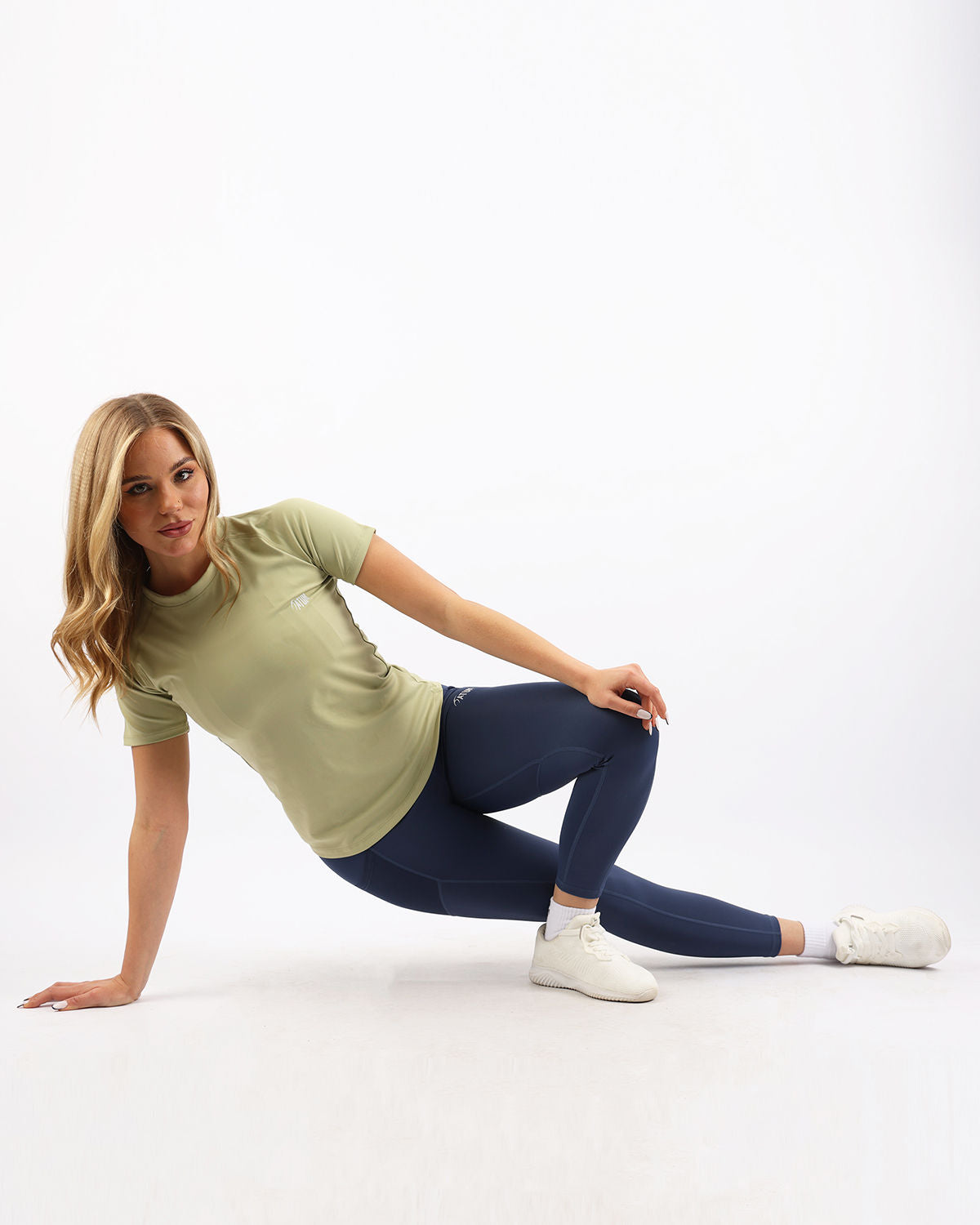 Aeroflex Breathable Green Women's Top-Atum -13836524