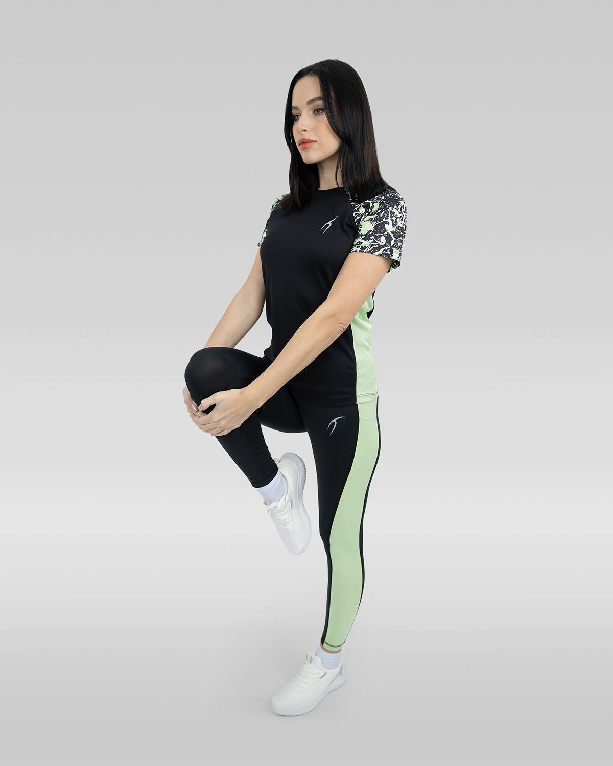 Women's Short Sleeves Black T-Shirt