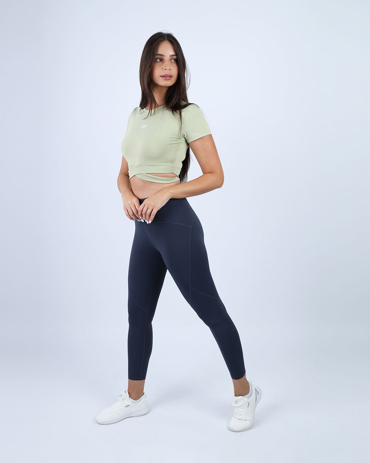 Twisted Short Sleeves Green Crop Top-Atum -81137468
