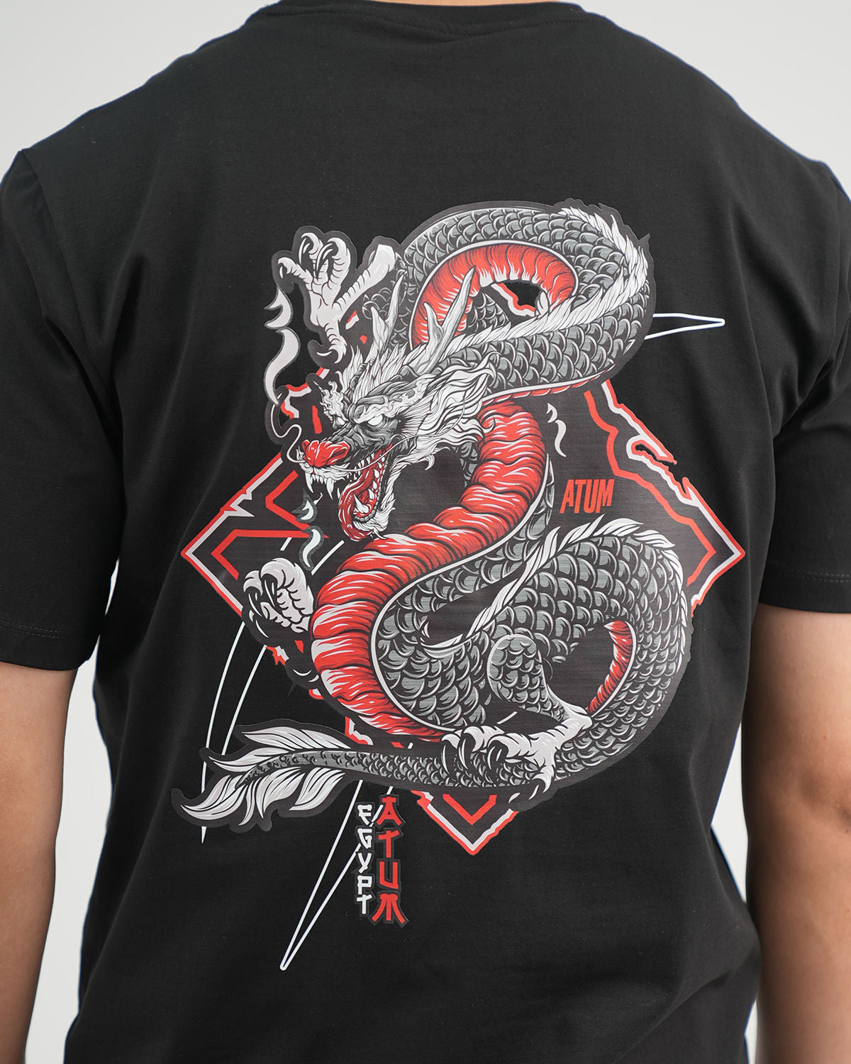 ATUM| Cobra Strike Graphic Men's Tee - Black with red cobra print