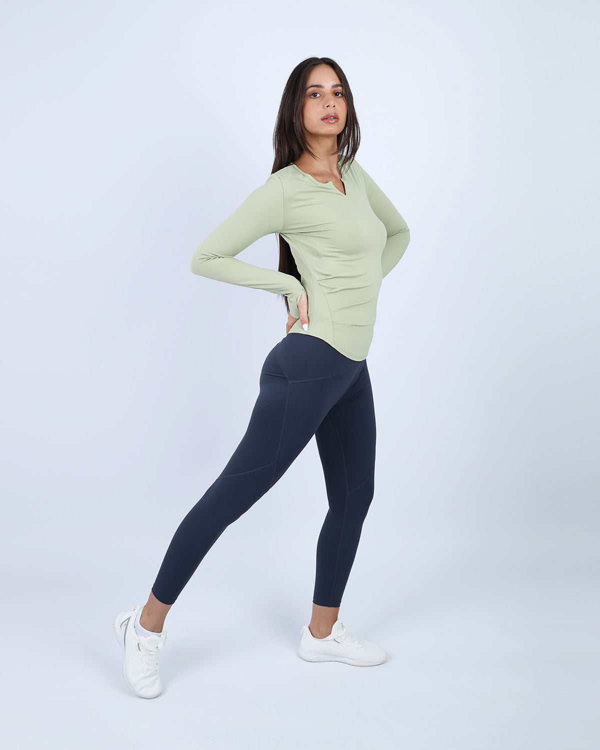 Elegance Women's Green Long-Sleeve Top-Atum -72857581