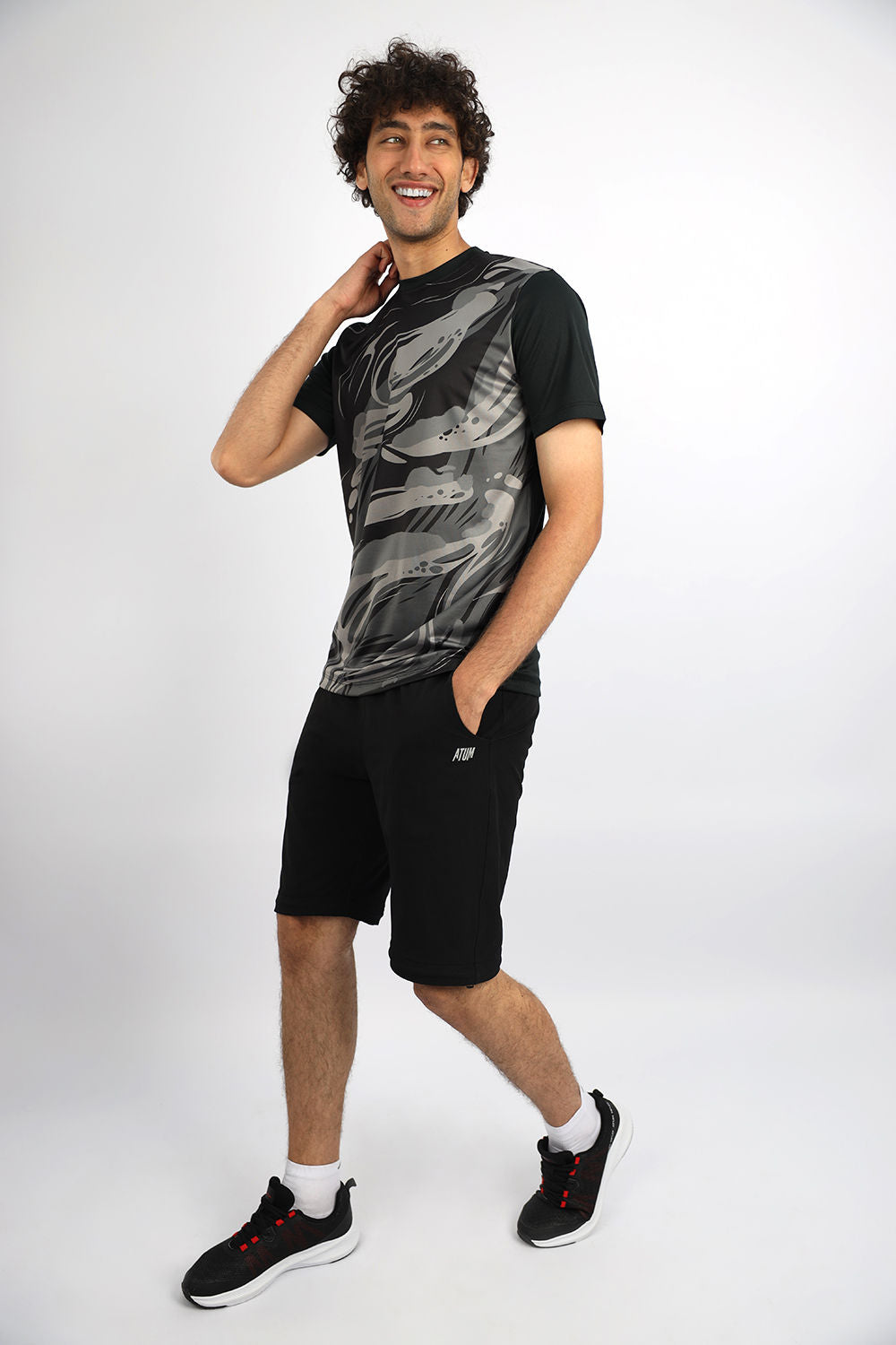 Atum Men's printed Crew-Neck T-shirt - Atum Egypt 