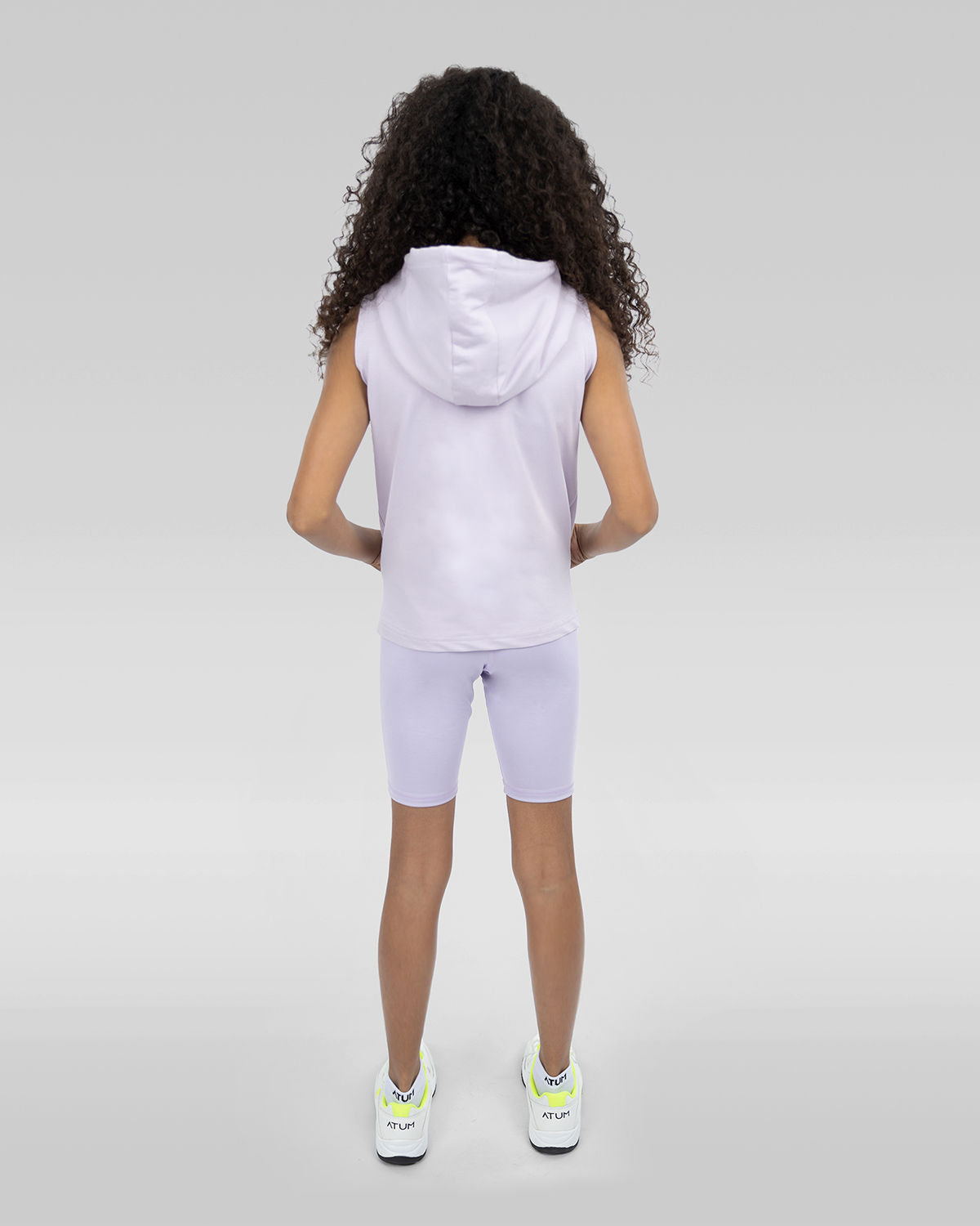 Simple and smooth girls hooded top