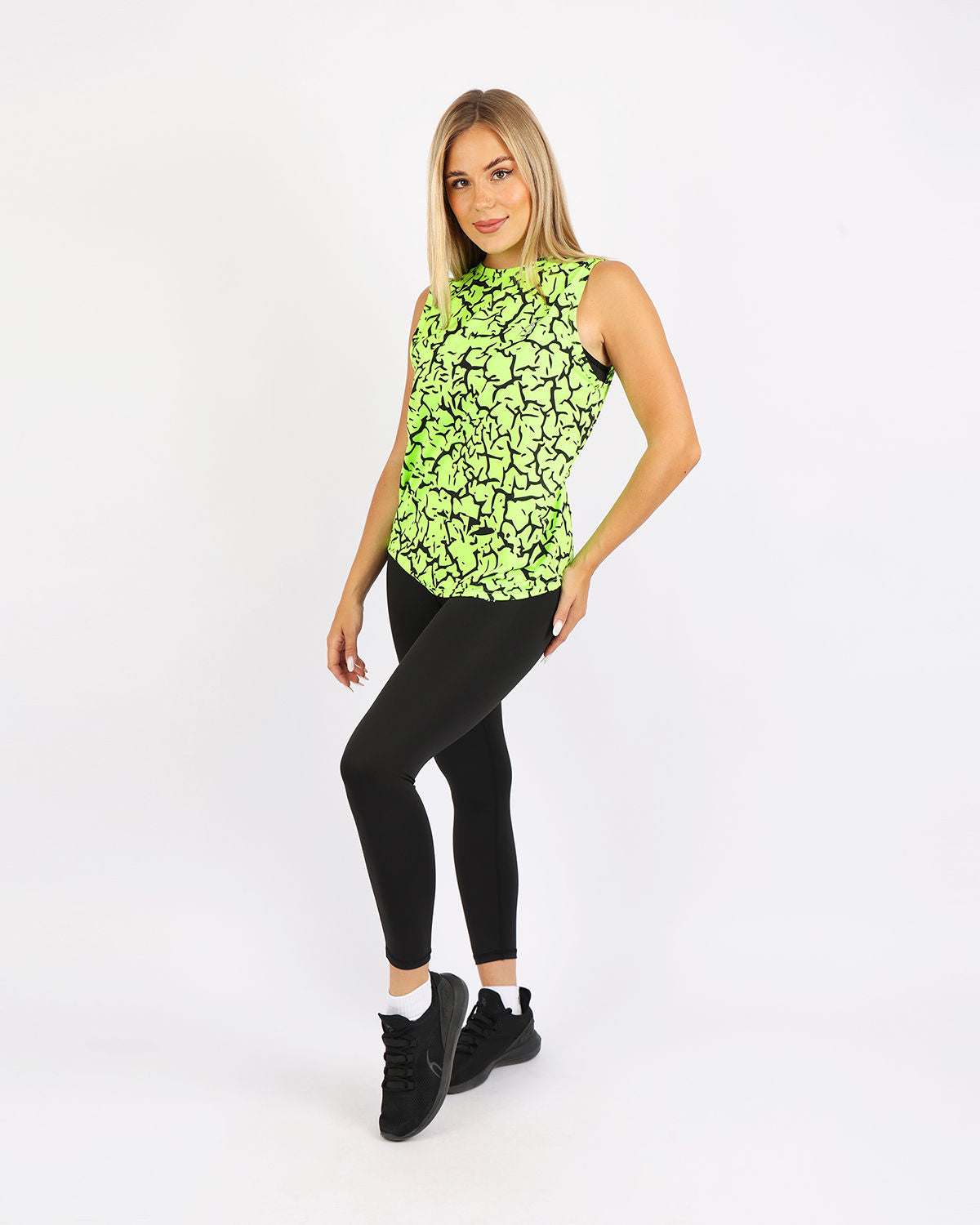 Hyper Sleeveless Green Tank Top-Atum -23582395
