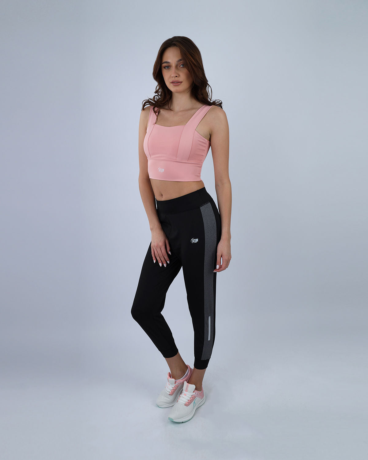Stride Contrast Panel Black Pants-Atum -45795583