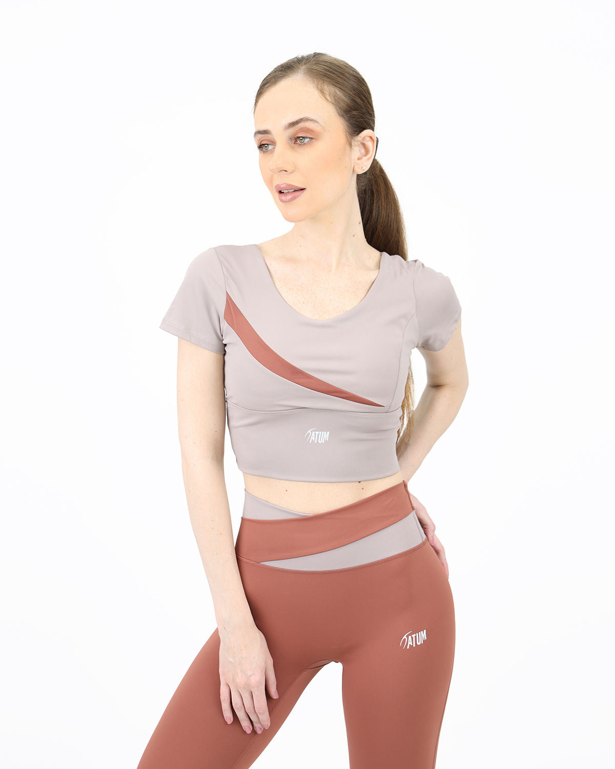 Asymmetric Crossover Red Top-Atum -67504800